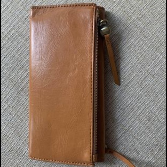 Hobo Tri-Fold Wallet - Picture 1 of 3